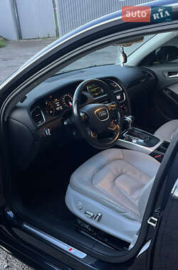 Седан Audi A4 2013 в 