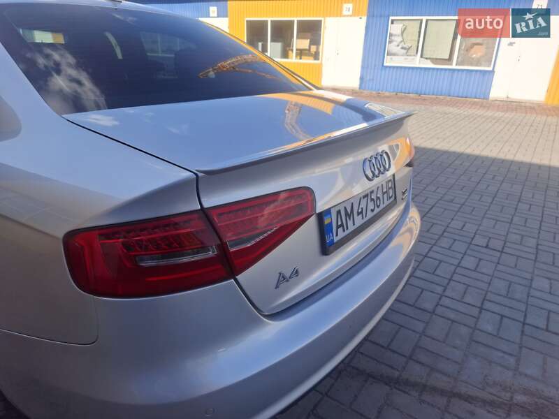 Седан Audi A4 2013 в Житомире