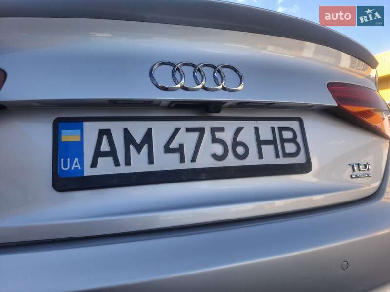 Седан Audi A4 2013 в Житомире