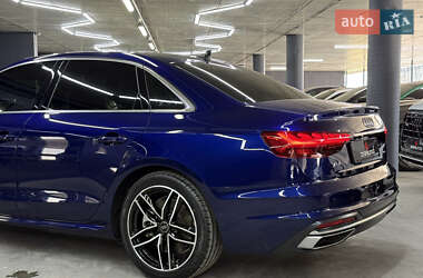 Седан Audi A4 2024 в 