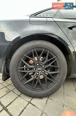 Седан Audi A4 2011 в 