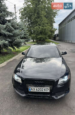 Седан Audi A4 2010 в 