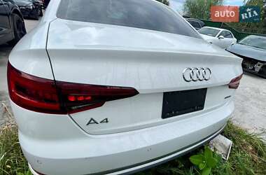 Седан Audi A4 2019 в 