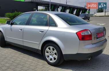 Седан Audi A4 2002 в 