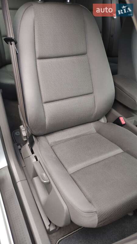 Седан Audi A4 2002 в Тернополе