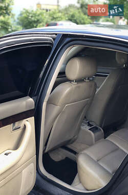 Седан Audi A4 2001 в 