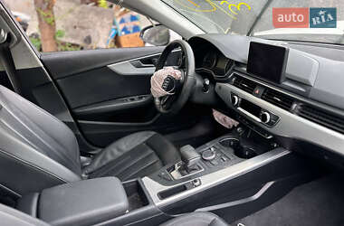 Седан Audi A4 2016 в 