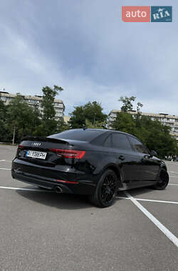 Седан Audi A4 2016 в 