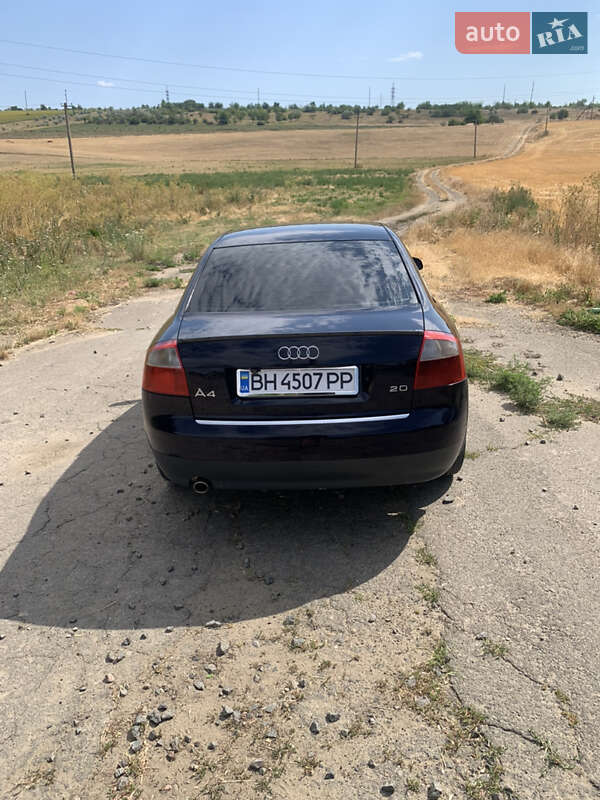 Седан Audi A4 2001 в Захарьевке