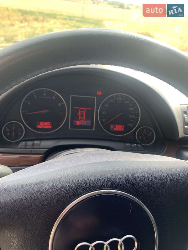 Седан Audi A4 2001 в Захарьевке