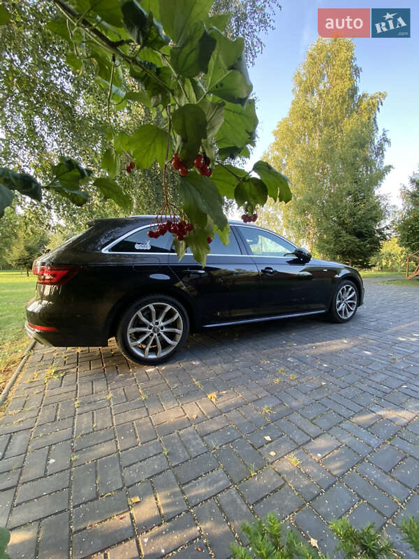 Універсал Audi A4 2018 в Києві