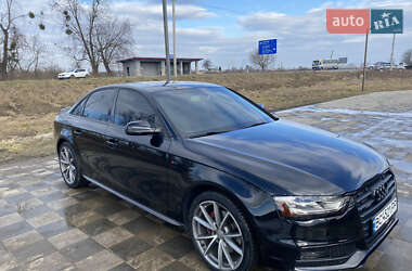 Седан Audi A4 2015 в 