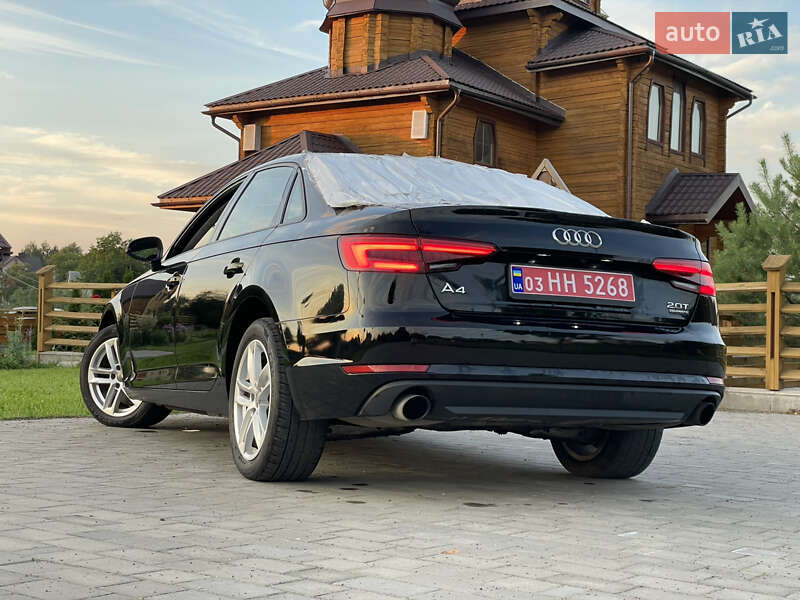 Седан Audi A4 2017 в Луцке