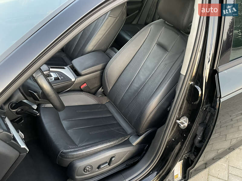 Седан Audi A4 2017 в Луцке