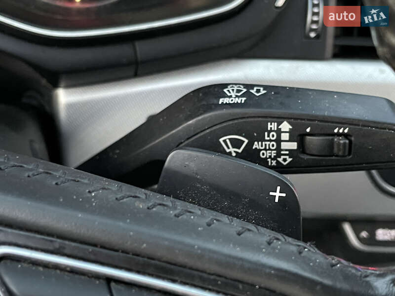 Седан Audi A4 2017 в Луцке
