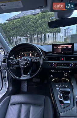 Седан Audi A4 2016 в 