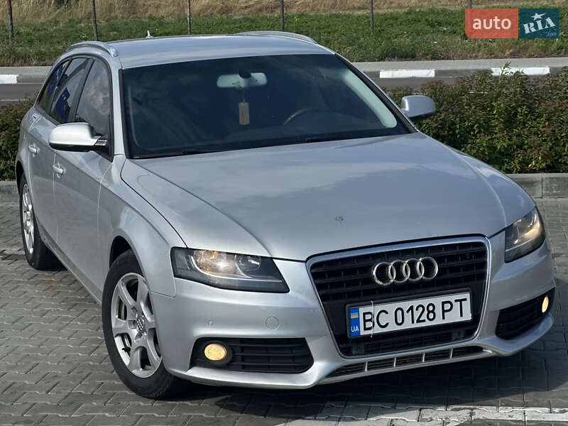 Audi A4 2011