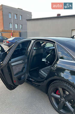Седан Audi A4 2010 в 