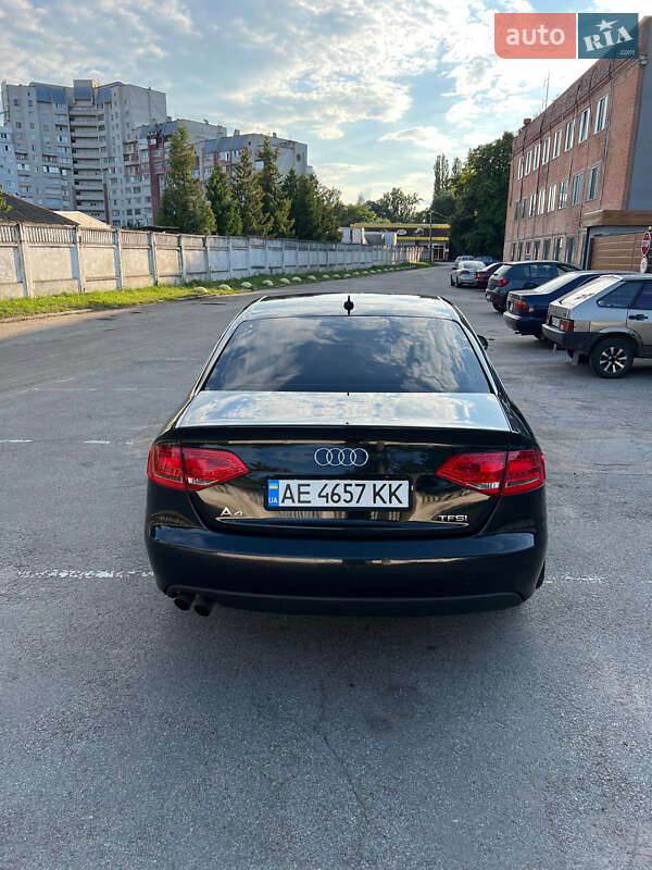 Седан Audi A4 2010 в Чернигове