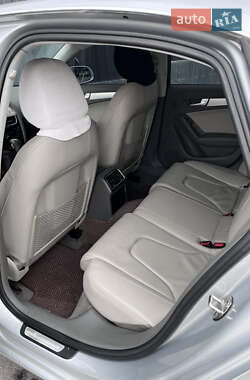 Седан Audi A4 2011 в 