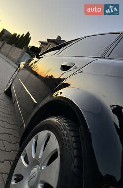 Седан Audi A4 2002 в 