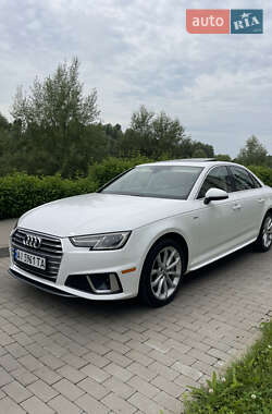 Седан Audi A4 2019 в 