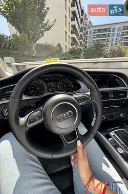 Седан Audi A4 2012 в 
