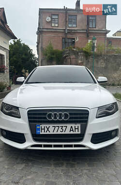 Седан Audi A4 2010 в 