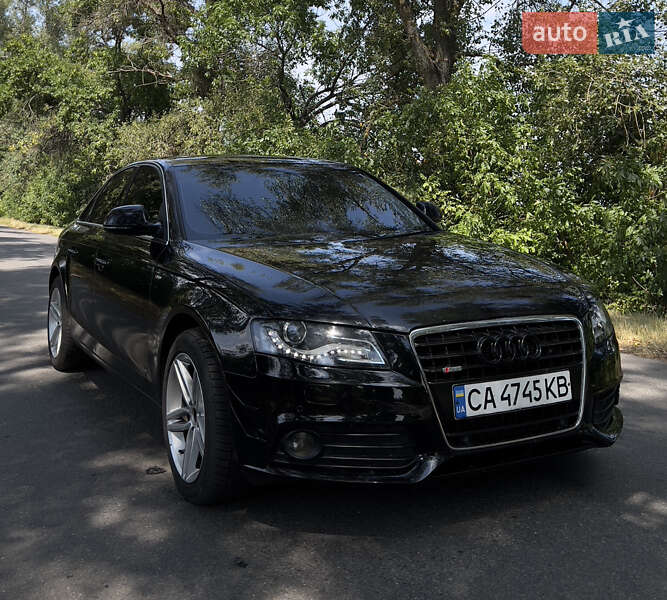 Седан Audi A4 2008 в Ватутино