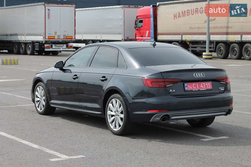 Седан Audi A4 2018 в Львове