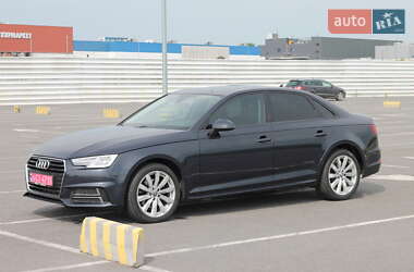 Седан Audi A4 2018 в 