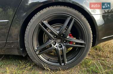 Седан Audi A4 2004 в 