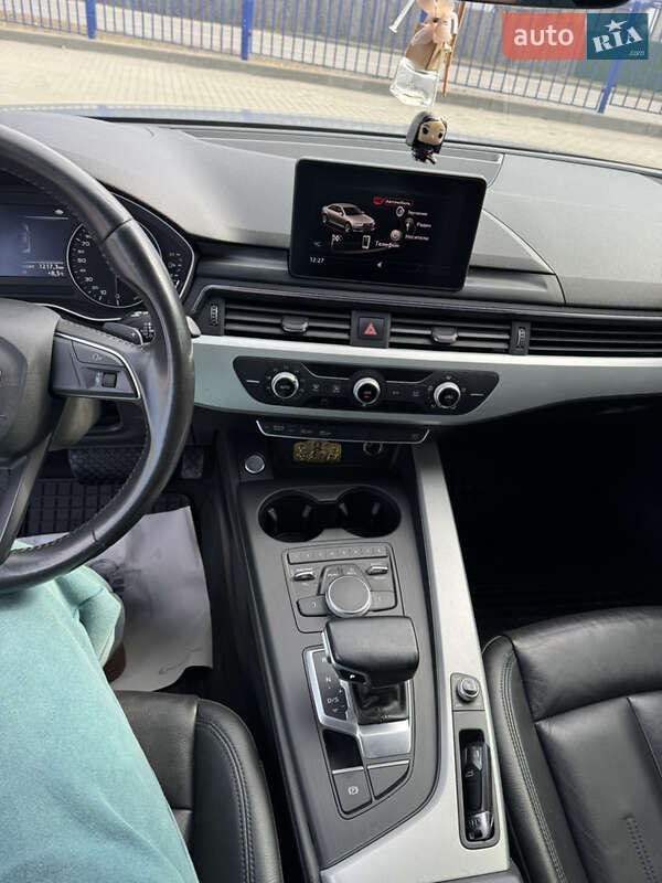 Седан Audi A4 2016 в Ковеле