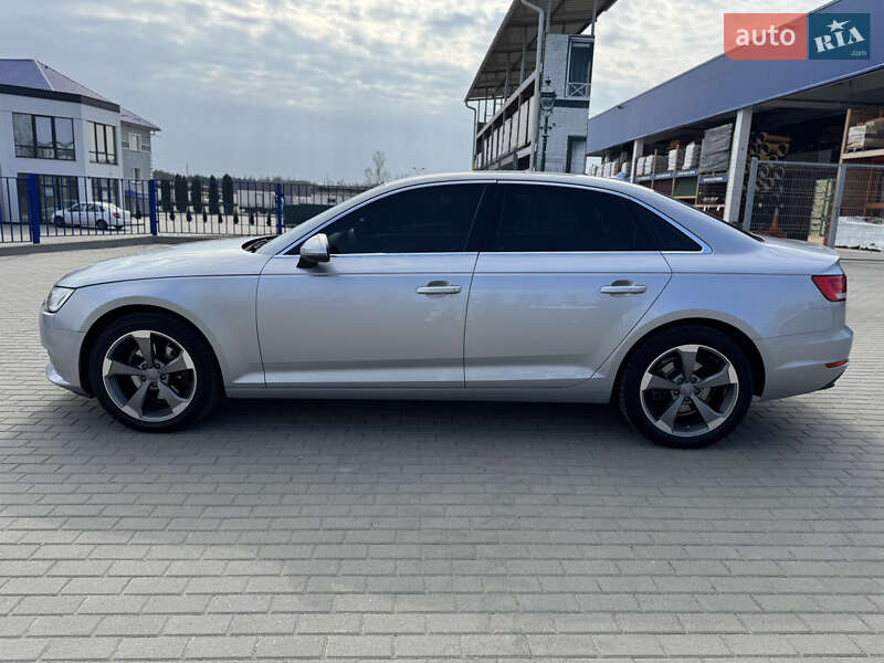 Седан Audi A4 2016 в Ковеле
