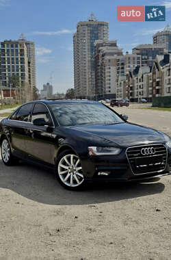 Седан Audi A4 2012 в Броварах