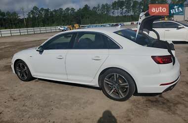 Седан Audi A4 2017 в 