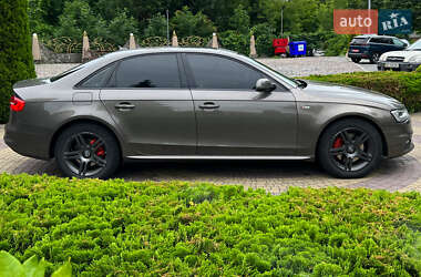 Седан Audi A4 2013 в 