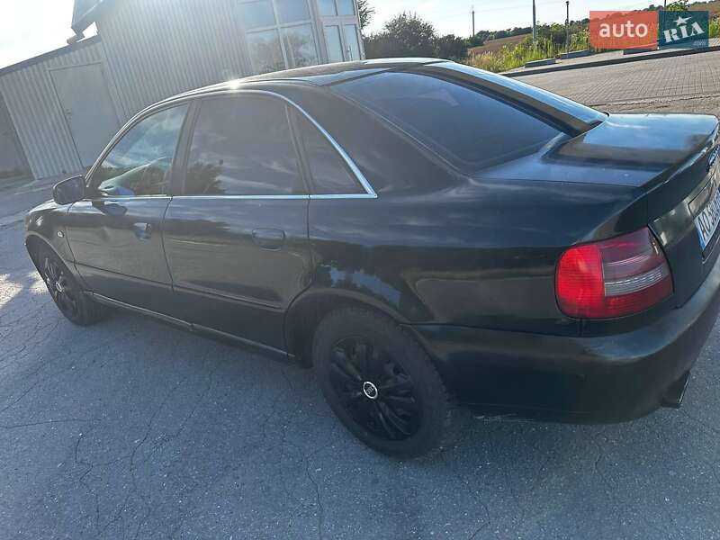 Седан Audi A4 1999 в Львове