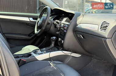 Седан Audi A4 2014 в 
