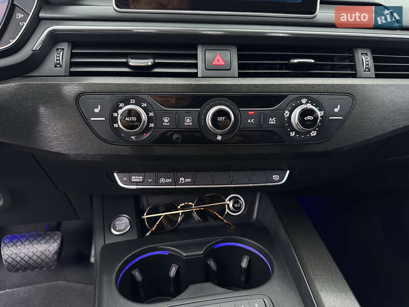 Универсал Audi A4 2017 в Коломые