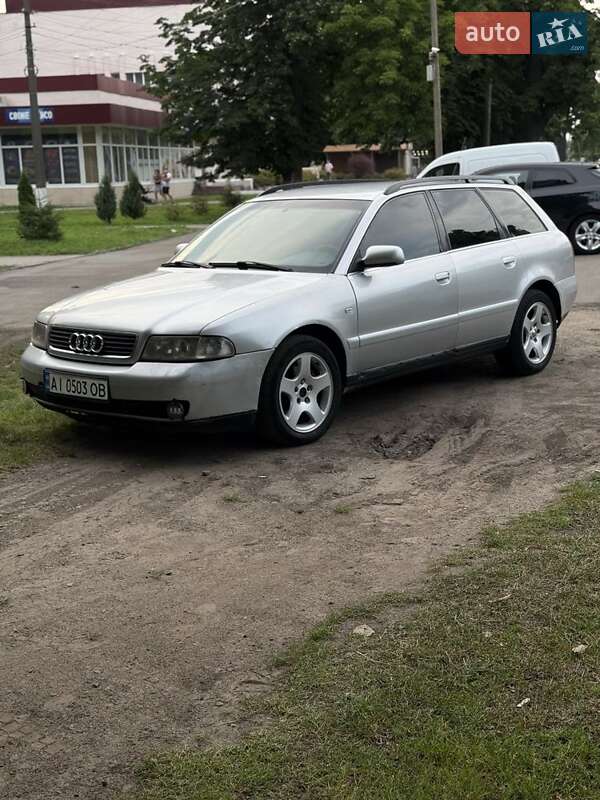 Универсал Audi A4 1999 в Яготине