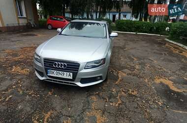 Седан Audi A4 2012 в Рівному