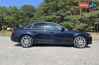 Седан Audi A4 2013 в 