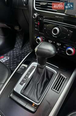 Седан Audi A4 2014 в Львові