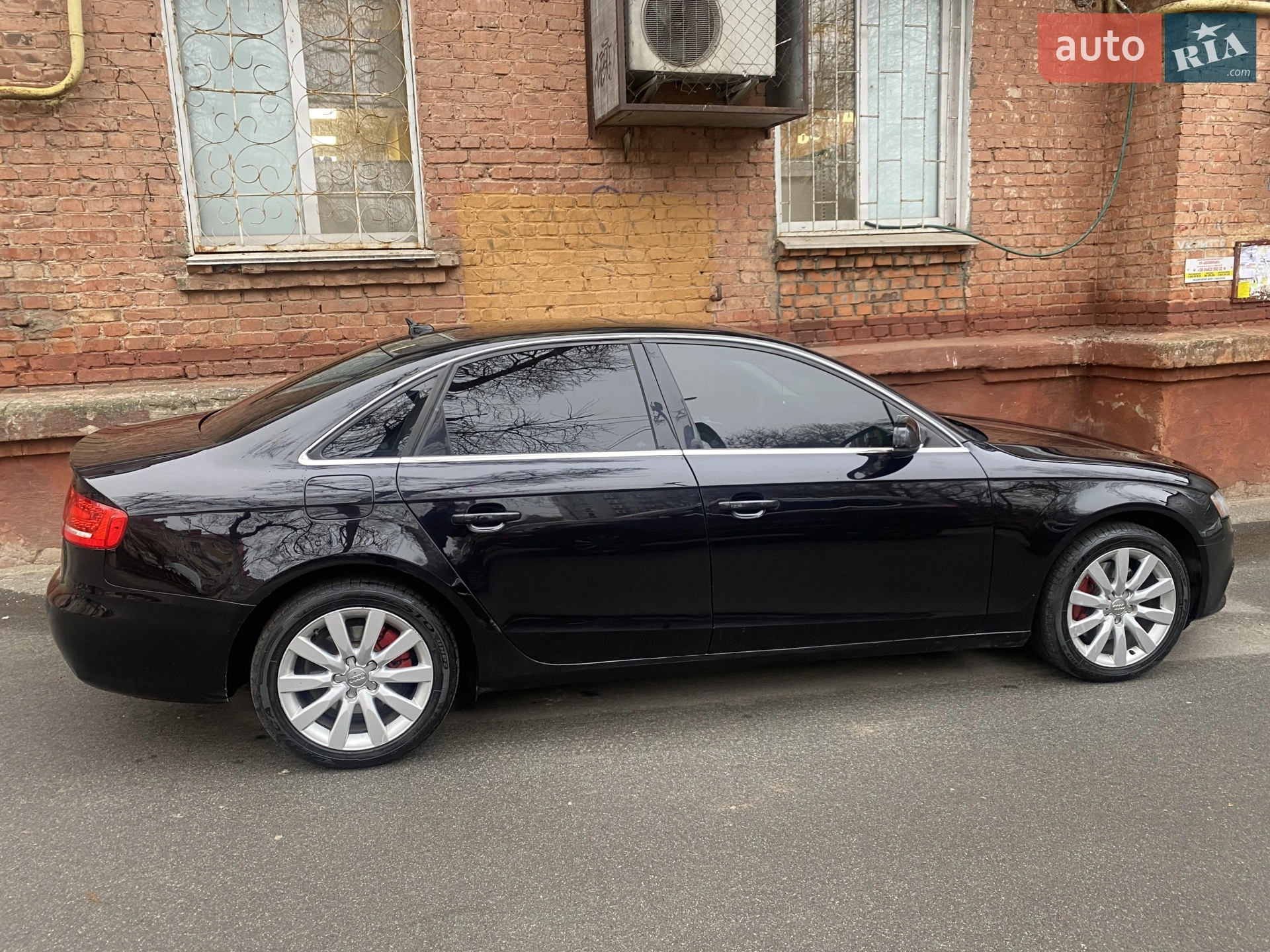 2011 Audi A4 - мініатюра 2
