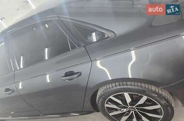 Седан Audi A4 2017 в 