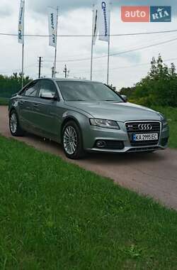 Седан Audi A4 2010 в 