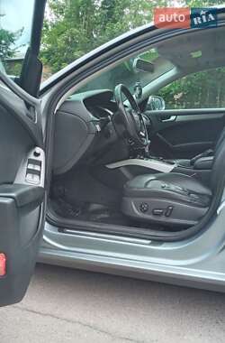 Седан Audi A4 2010 в 