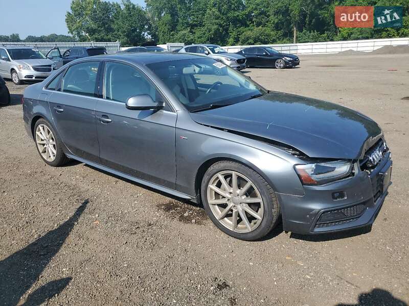 Седан Audi A4 2014 в Львові
