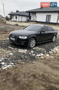 Audi A4 2014